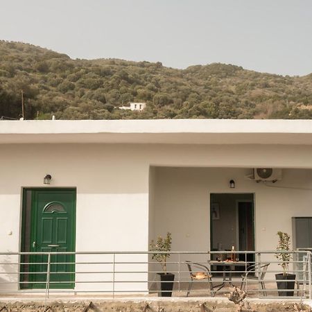 Square Apartment Kambanos Εξωτερικό φωτογραφία