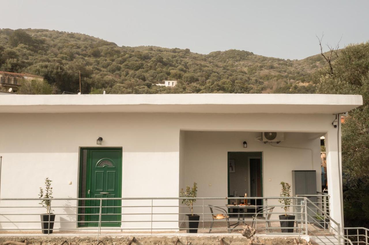 Square Apartment Kambanos Εξωτερικό φωτογραφία