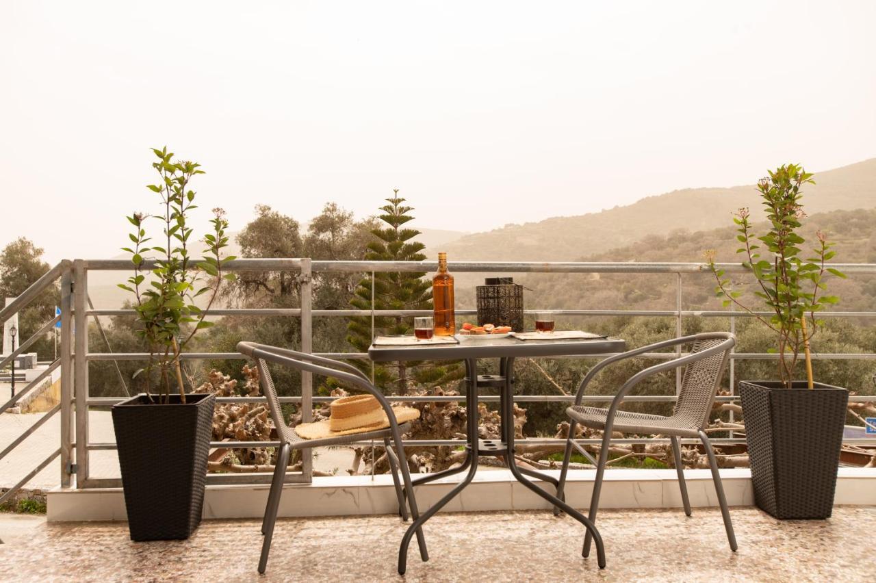 Square Apartment Kambanos Εξωτερικό φωτογραφία